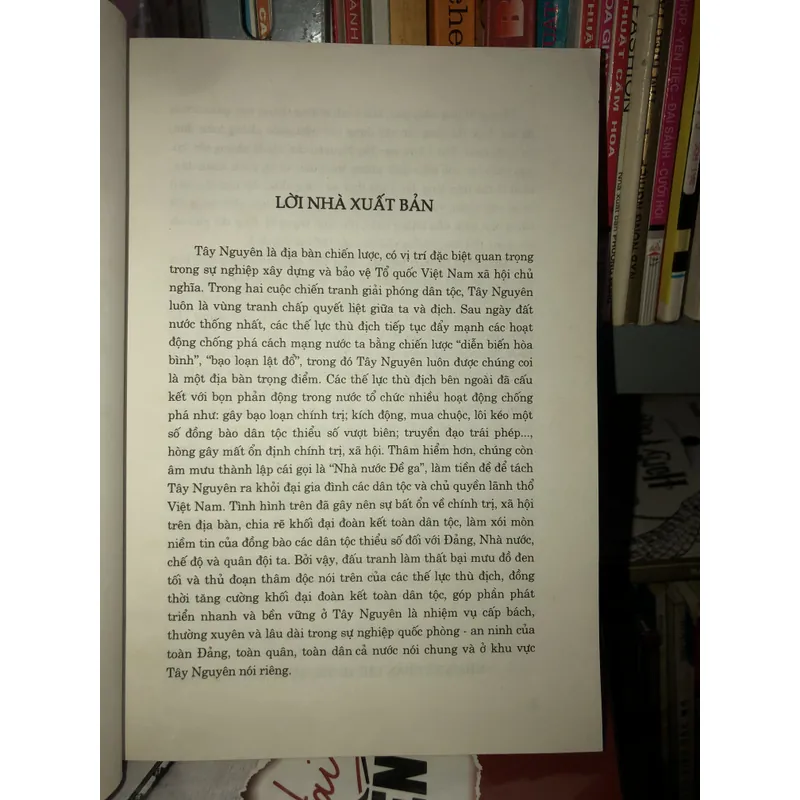 Xây dựng thế trận quốc phòng toàn dân an ninh nhân dân ở địa bàn các tỉnh Tây Nguyên  674120