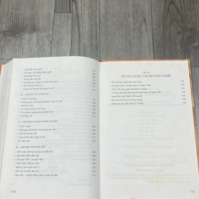 Mắt sáng lòng trong bút sắc. 2a5 527884