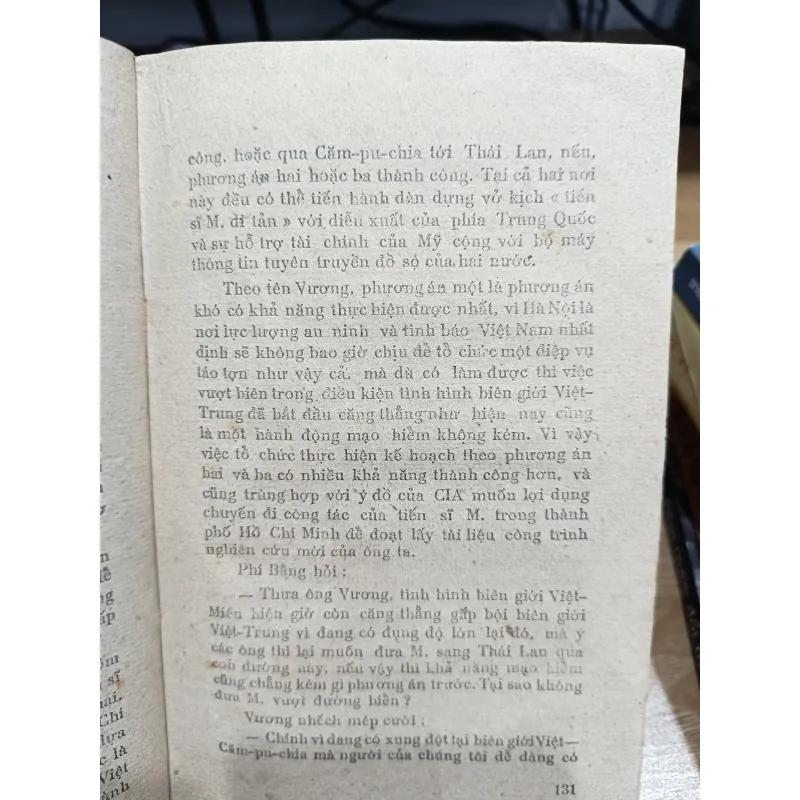 Kế hoạch bàn tay vô hình - Tiểu thuyết tình báo 971895