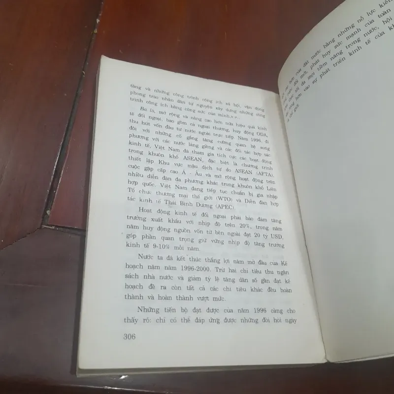 KINH TẾ THẾ GIỚI 1996, Đặc điểm và Triển vọng 706499