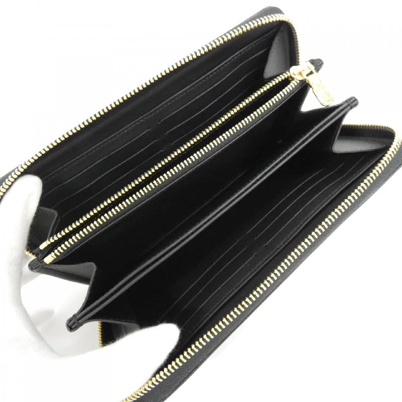 Ví Zippy Coussin Louis Vuitton M81510 621479