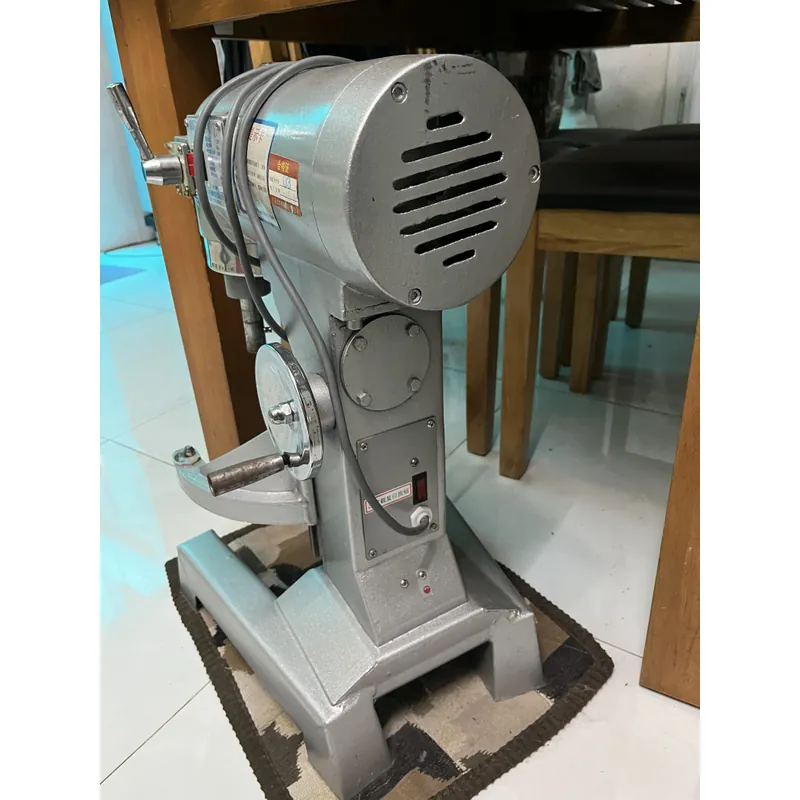 *có quà tặng kèm* MÁY ĐÁNH TRỨNG NHỒI BỘT LIFENG B10 1,5 kg bột khô + 30 trứng 711565