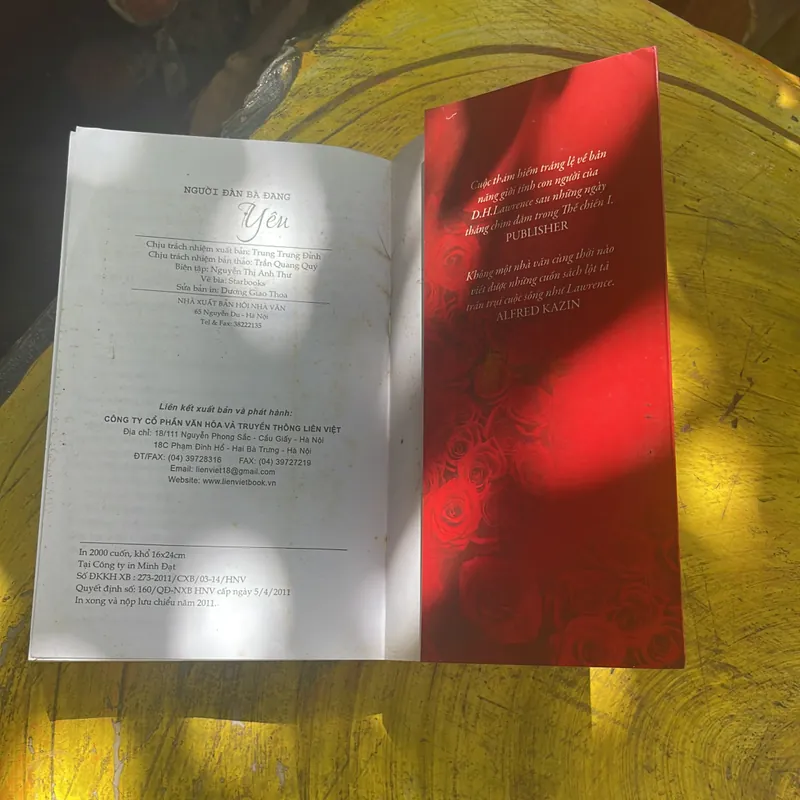 COMBO D.H. LAWRENCE: NGƯỜI TÌNH CỦA PHU NHÂN CHATTERLEY - NGƯỜI ĐÀN BÀ ĐANG YÊU 717169