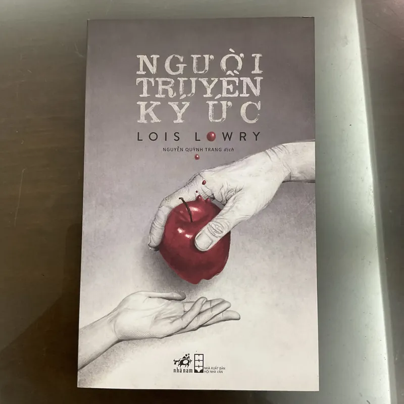 [KỲ ẢO] Người truyền ký ức - Lois Lowry 712299