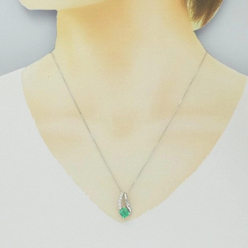 K18WG Emerald Necklace 0.85CT - Hàng hiệu Authentic 857879