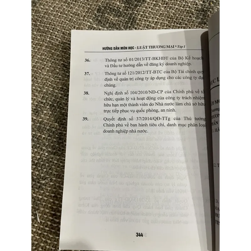 Hướng dẫn Học môn luật thương mại- 330 trang  1033444