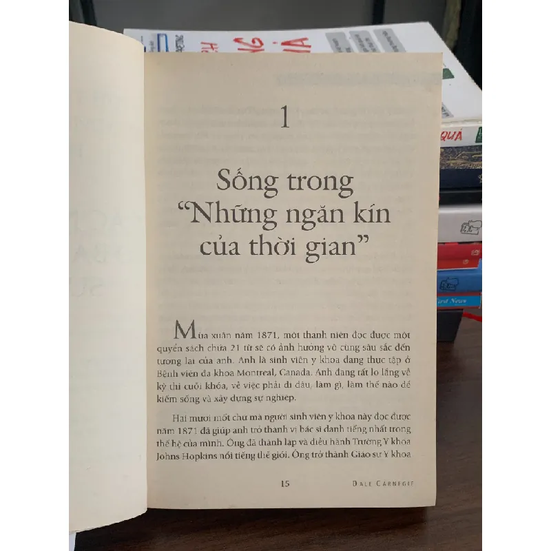 Quẳng gánh lo đi và vui sống – Dale Carnegie 558563