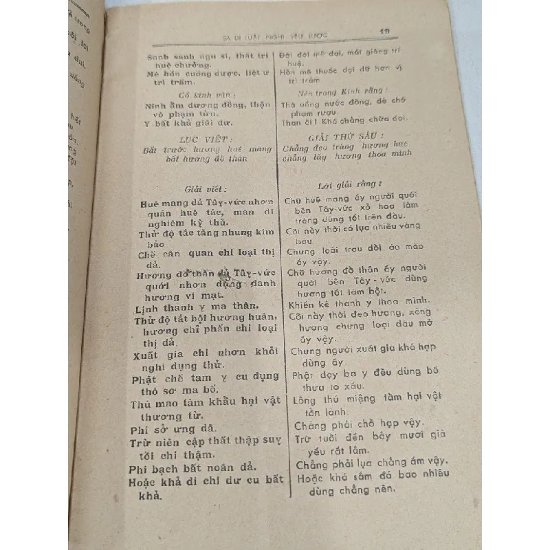 Tì ni sa di oai nghi kỉnh sách 599349