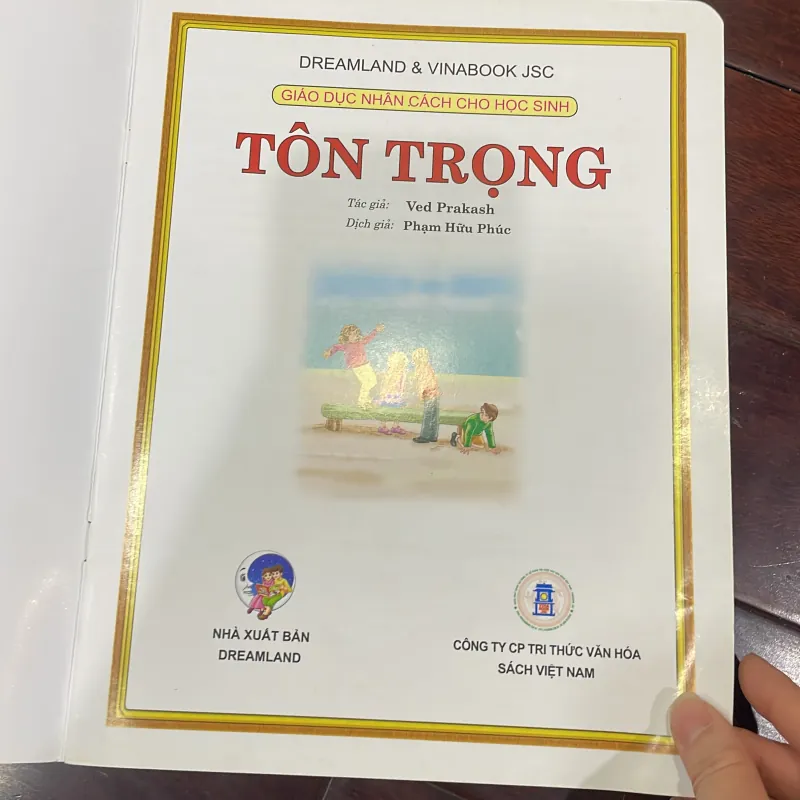 Giáo dục nhân cách cho học sinh : TÔN TRỌNG  - in cán bóng - trọn bộ có 29 quyển 1026637