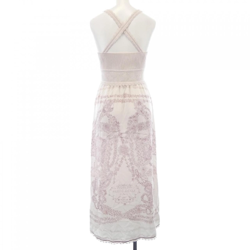 Đầm HERMES BRIDES DE GALA EN FLEUR 5E2819DQツイルレーヌ 646754