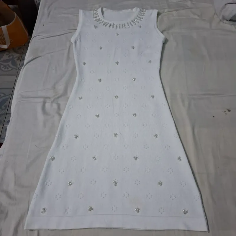 Đầm len đính đá màu trắng size S (44-50kg)  749162