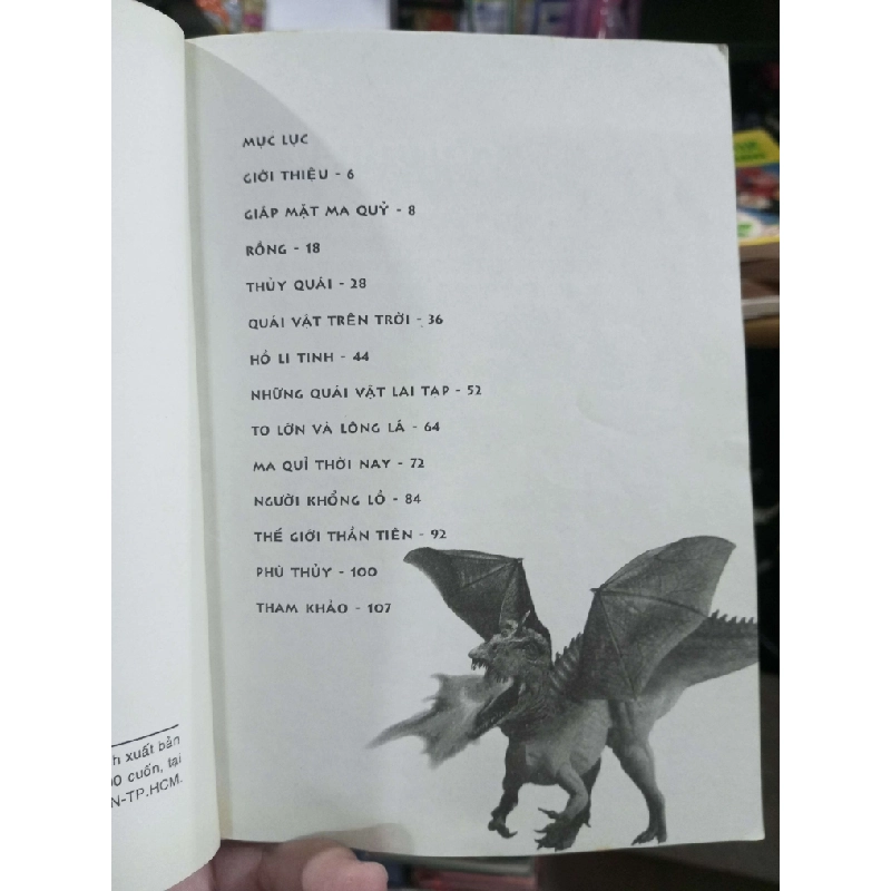 Ma Quỷ 2008 mới 80% ố (Sách văn học) HCM1304 1011587