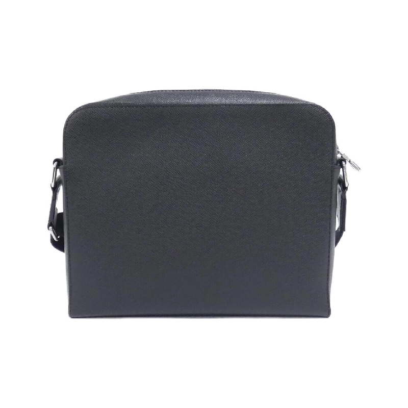 Túi đeo chéo Louis Vuitton Taiga Anton PM M33427 - Hàng hiệu Chính hãng 767536