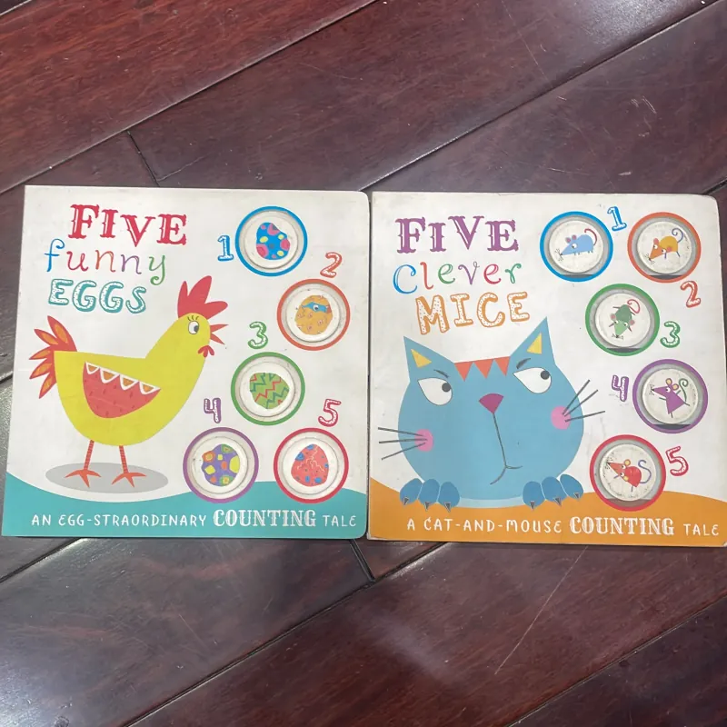 NGOẠI VĂN : sách tiếng anh counting :Five Funny Eggs hoặc Five Clever Mice : chọn 1 quyển  1027981