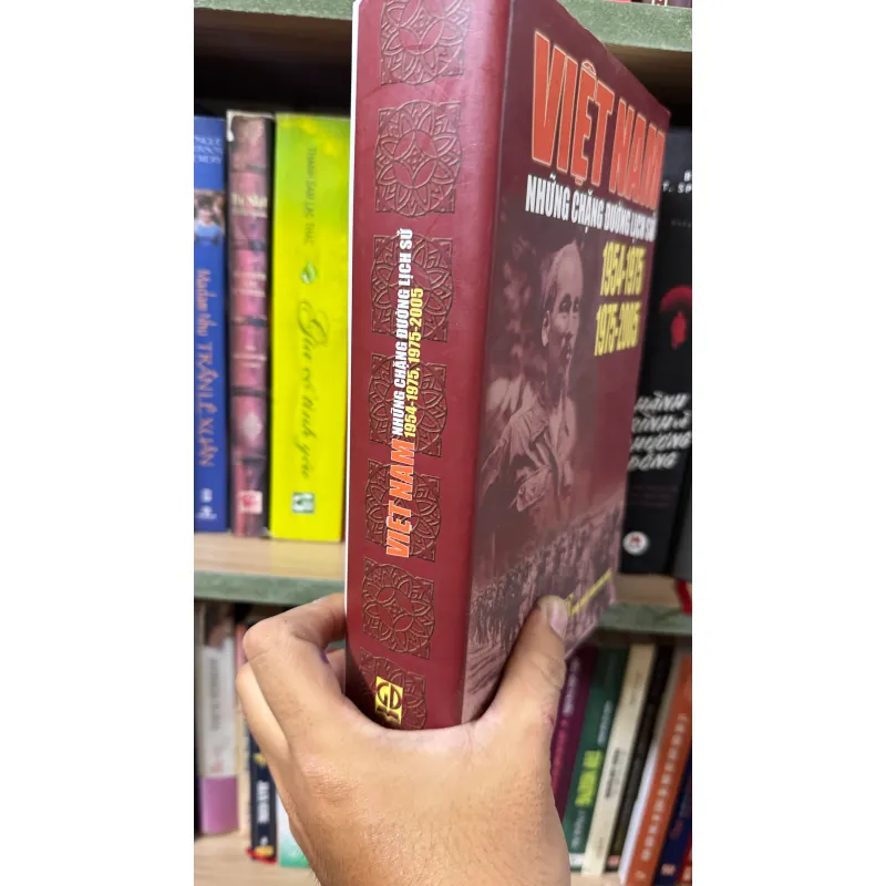 Sách lịch sử : Những giai đoạn lịch sử (bìa cứng, dày)  777929