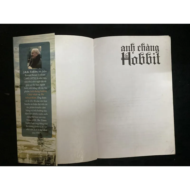 Anh chàng Hobbit-J.R.R. Tolkien. ( có chữ ký của dịch giả) 1031421