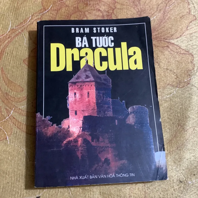  COMBO BÁ TƯỚC MÔNGTƠ CRIXTÔ & BÁ TƯỚC DRACULA 740137