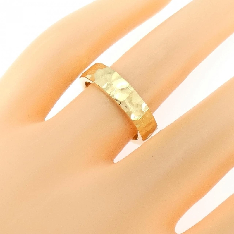 Nhẫn K18YG - Hàng hiệu Chính hãng 852599