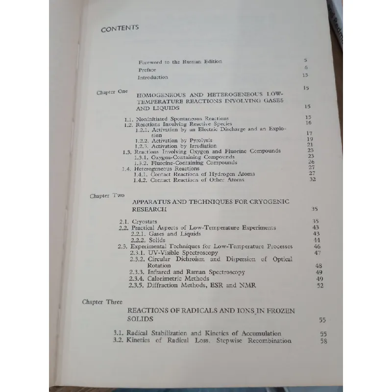 Cryochemistry - G. B. Sergeev, V. A. Batyuk 559825