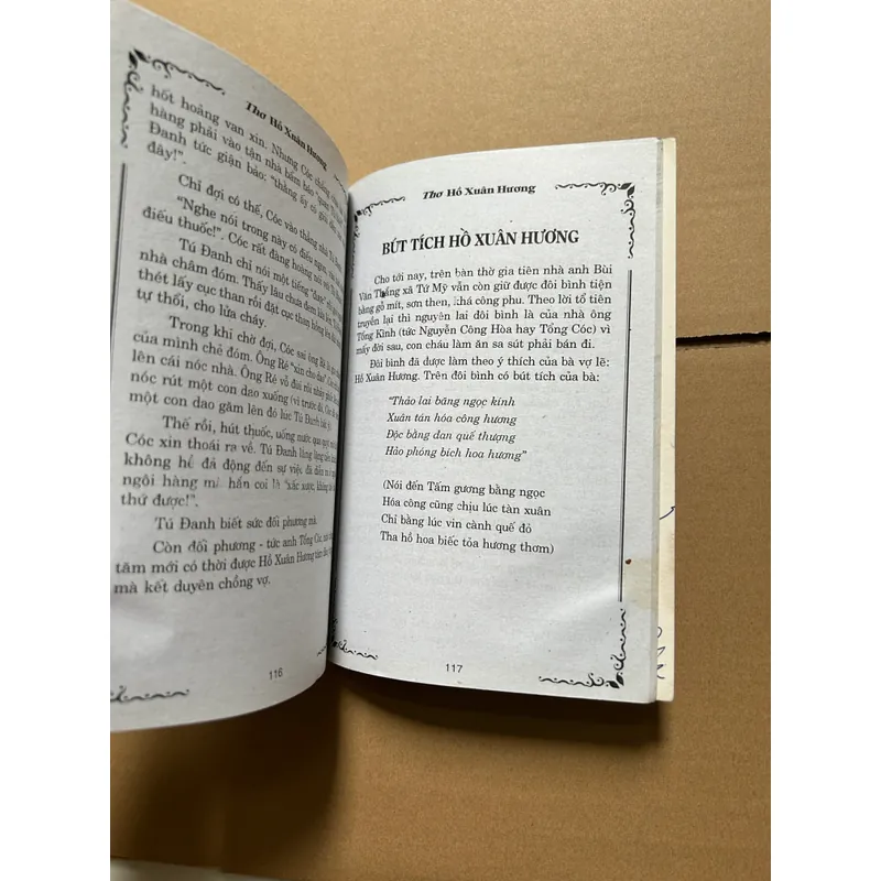 Thơ Hồ Xuân Hương 703439