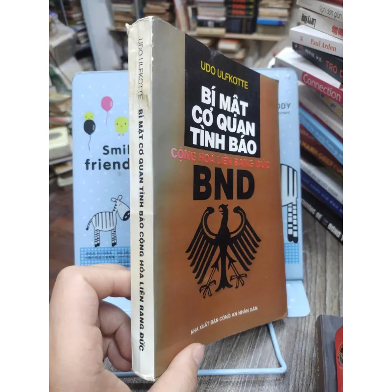 Sách: Bí mật cơ quan tình báo cộng hoa liên bang Đức (A1) - Udo Ulfkotte 674524