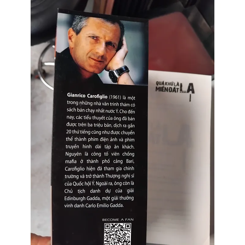 Quá khứ là miền đất lạ tiểu thuyết của Gianrico Carofiglio 702713