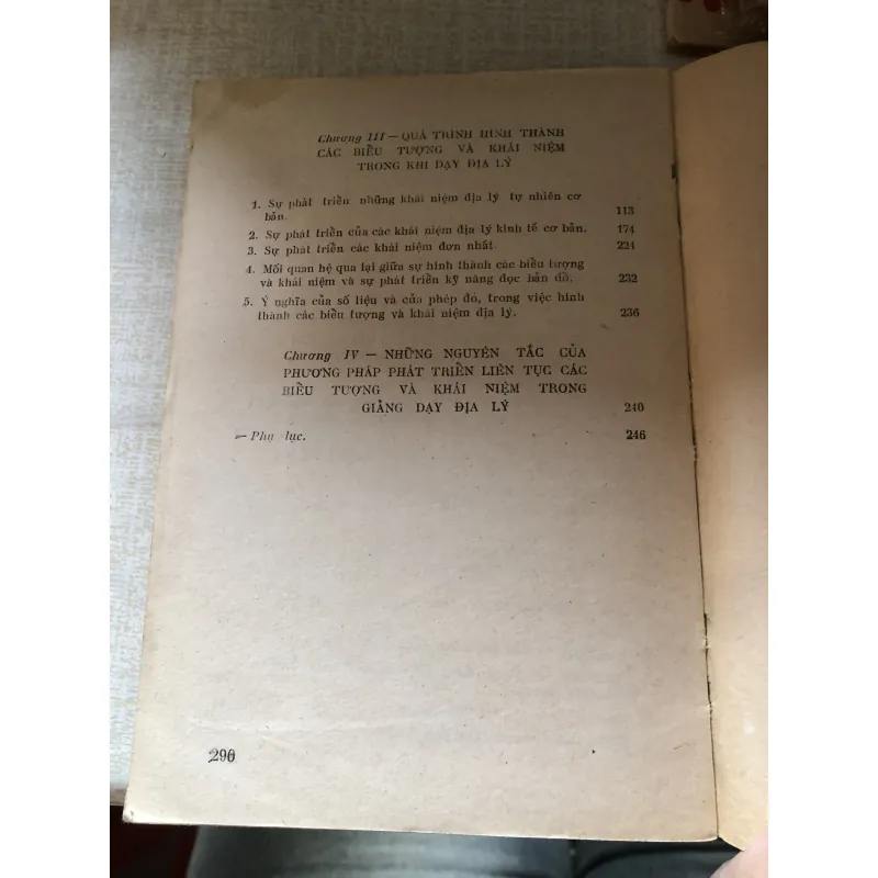 Hình thành biểu tượng và khái niệm trong giảng dạy địa lý-Wolfgang Doran_Walter Jabn 960318