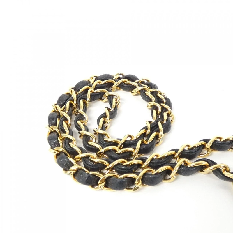 【Vintage】Túi xách chéo Chanel 01165 613870