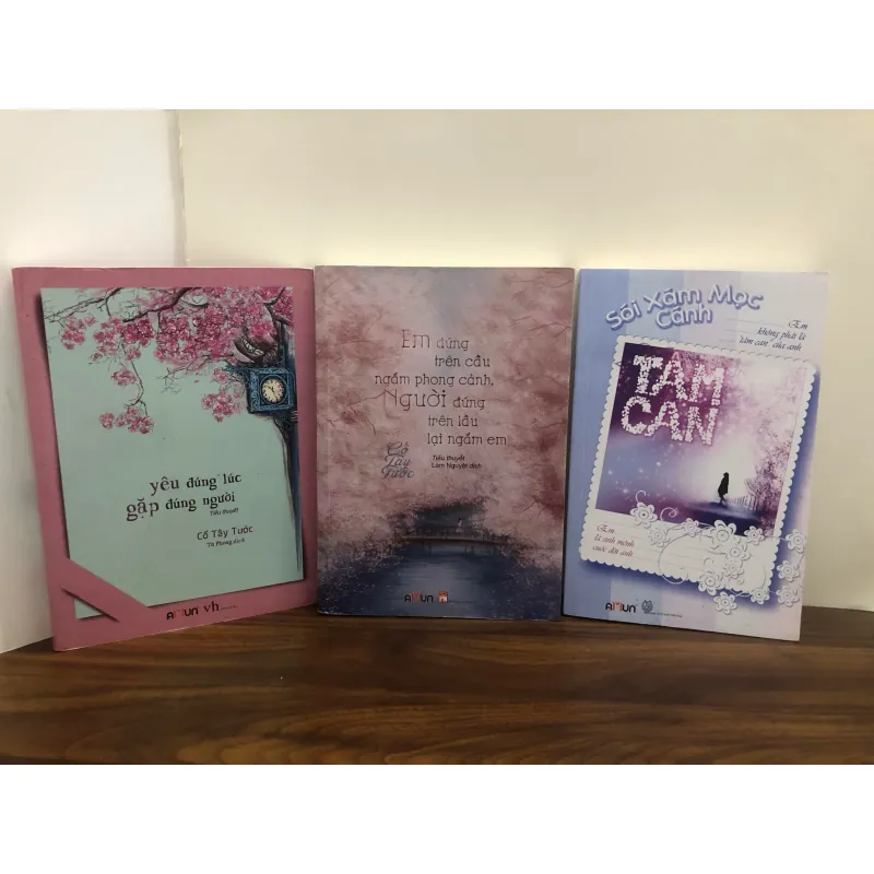 Sách đồng giá 25k/ quyển 763151