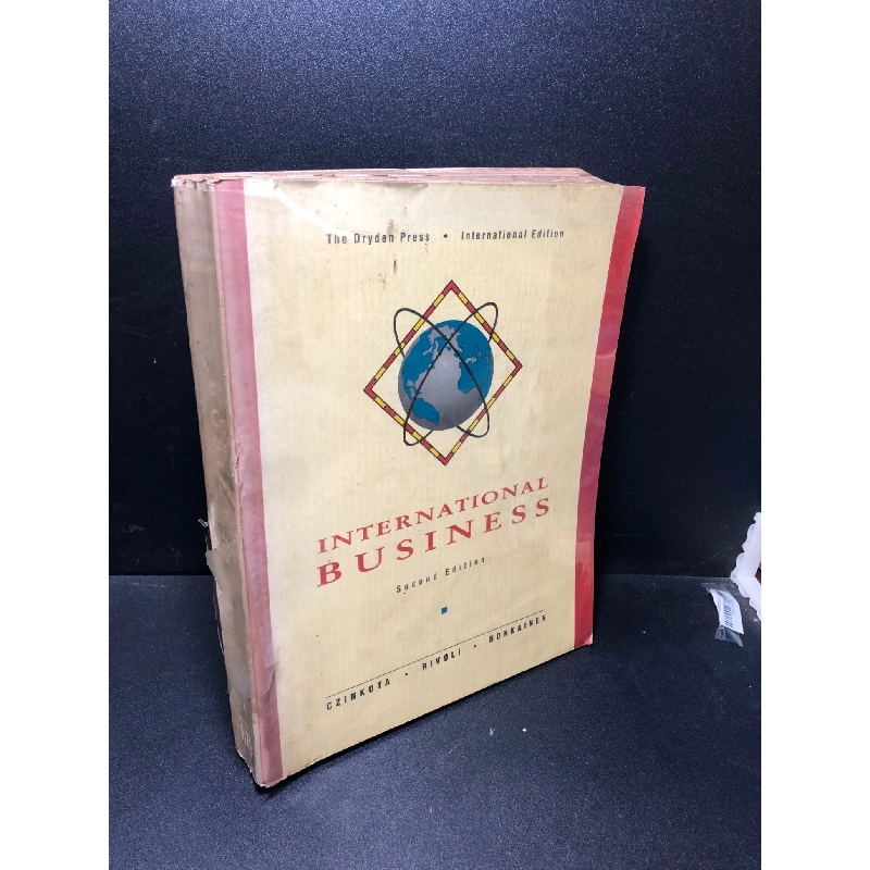 International Business mới 50% ố vàng HCM0611 912351