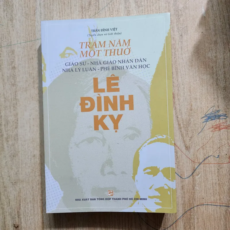 Lê Đình Kỵ trăm năm một thuở  553158