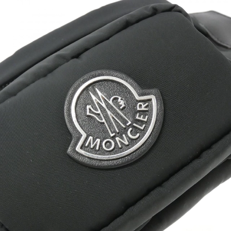 Moncler Felicie 5M00001 M4659 Túi đeo hông - Hàng hiệu Chính hãng 765086