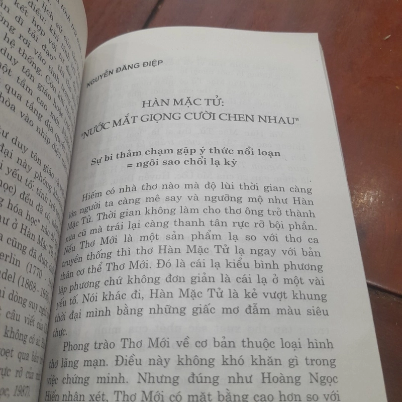 HÀN MẶC TỬ, Tác phẩm và Lời bình 453765