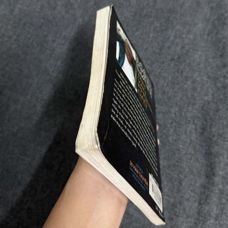 Tấm ván phóng dao - Mạc Can 1002870