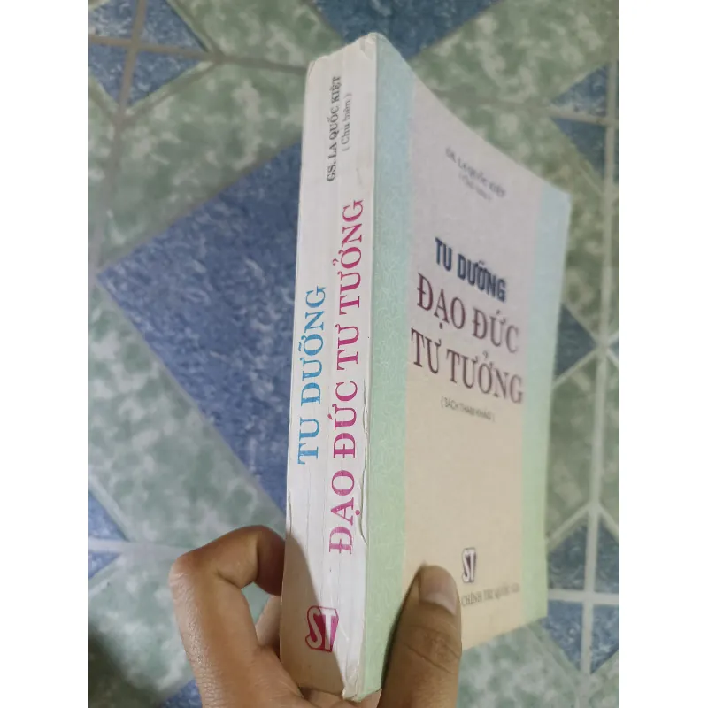 Tu dưỡng đạo đức và tư tưởng - La Quốc Kiệt 795371