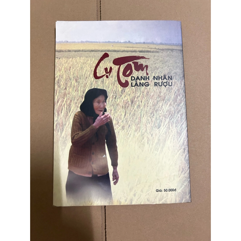 Cụ Tom danh nhân làng rượu 506623