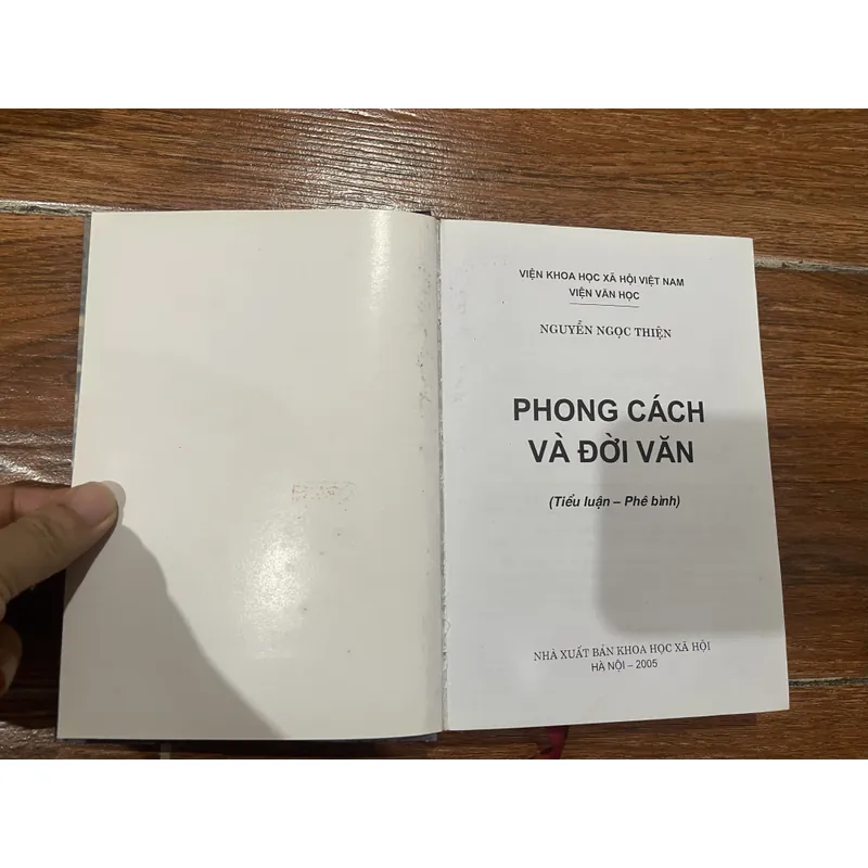 Phong cách và đời văn - Nguyễn Ngọc Thiện (k4) 697823