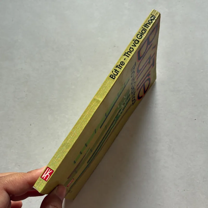 Bút Tre - Thơ và giai thoại 925713