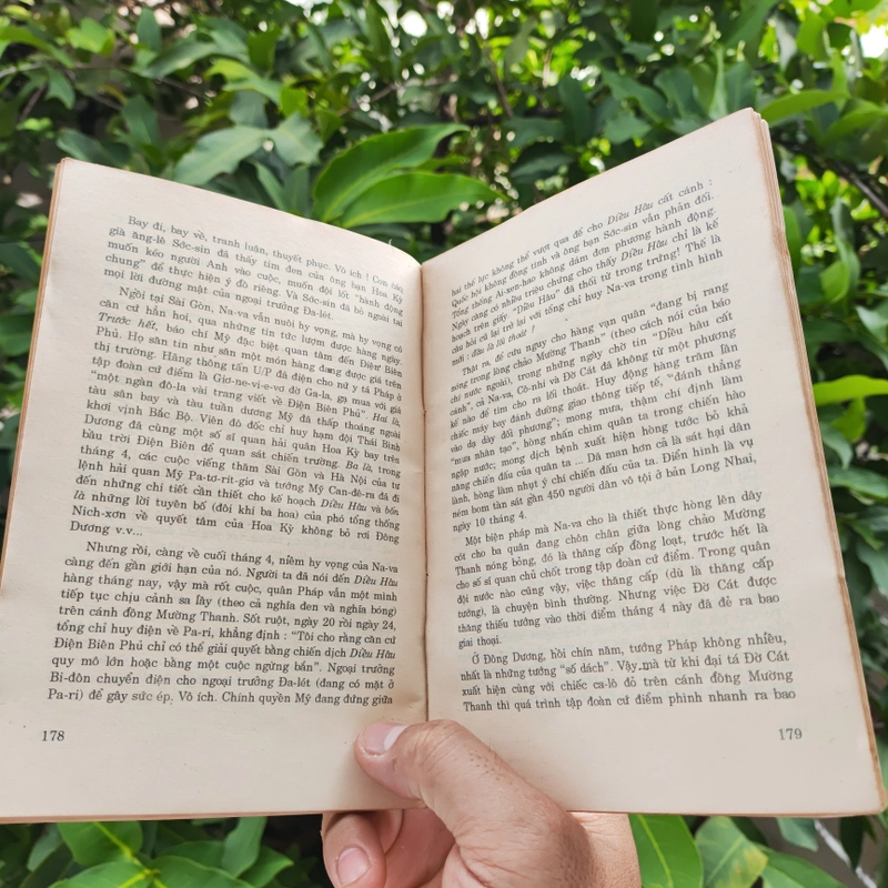 Kể Chuyện Điện Biên - Trần Trọng Hùng 525471