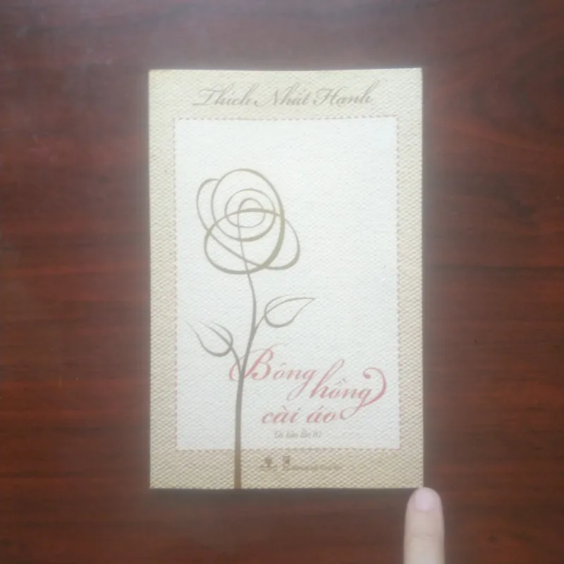 [Sách Phật Giáo] Bông Hồng Cài Áo (Thích Nhất Hạnh) 907590