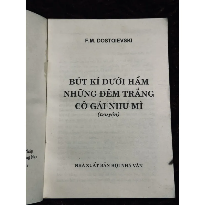 Bút ký dưới hầm 733036