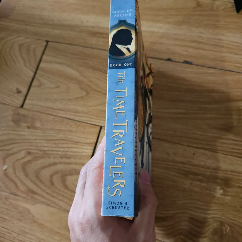 The Time Travelers
 739474