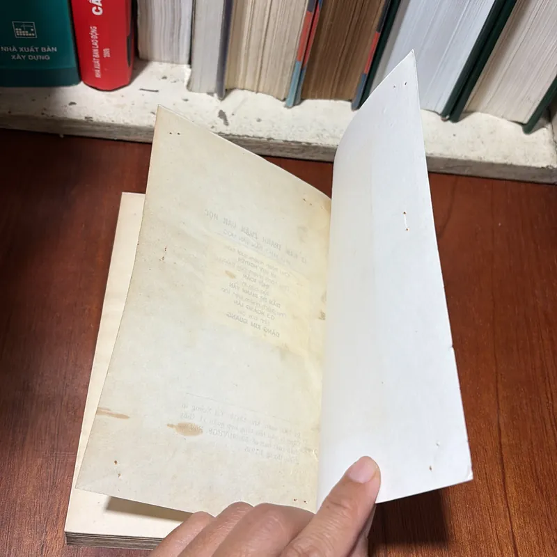 II Văn Học: 13 Năm Tranh Luận Văn Học (Tập 1) - Thanh Lãng - 1995 720597