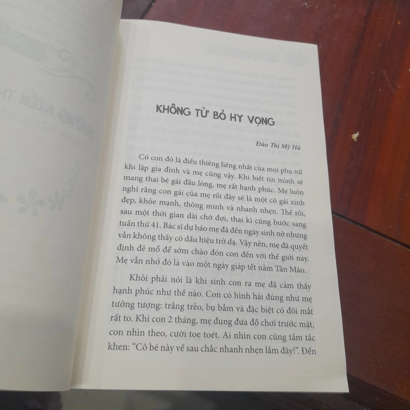 Nuôi dạy TRẺ CÓ RỐI LOẠN TỰ KỶ trong môi trường Gia đình (GS. Nguyễn Thanh Liêm chủ biên) 357823