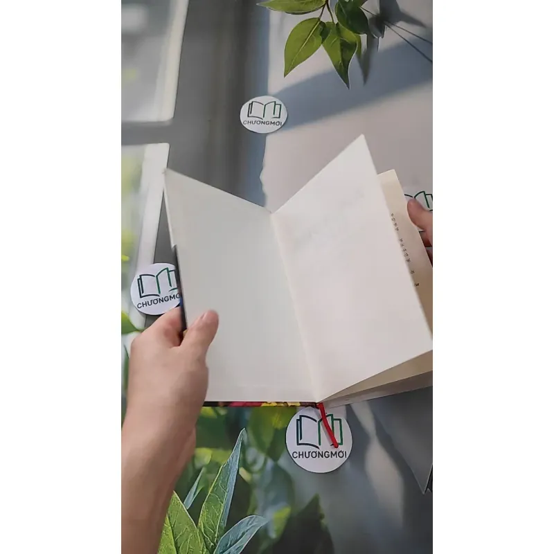 Nhật Kí Những Chuyến Đi - Angelina Jolie 990099