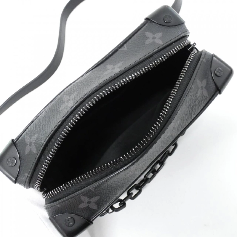 Túi xách vai Louis Vuitton Monogram Eclipse Mini Soft Trunk M44735 610322