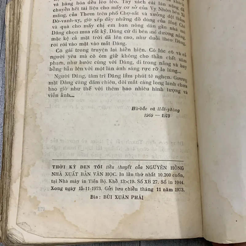 Thời kỳ đen tối - nguyên hồng. 6a2 718604