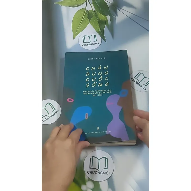 Chân dung cuộc sống - Những tác phẩm được giải tạp chí nhà văn & cuộc sống 688586