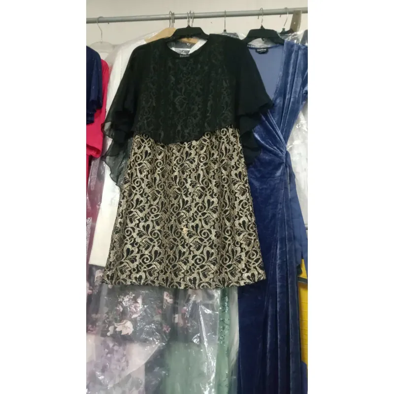 Đầm gấm dự tiệc bigise, size 12 bị lỗi 578051
