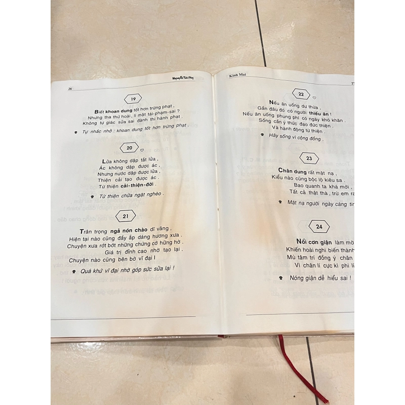Sách kinh Mai bìa cứng - Nguyễn Tai My 473242